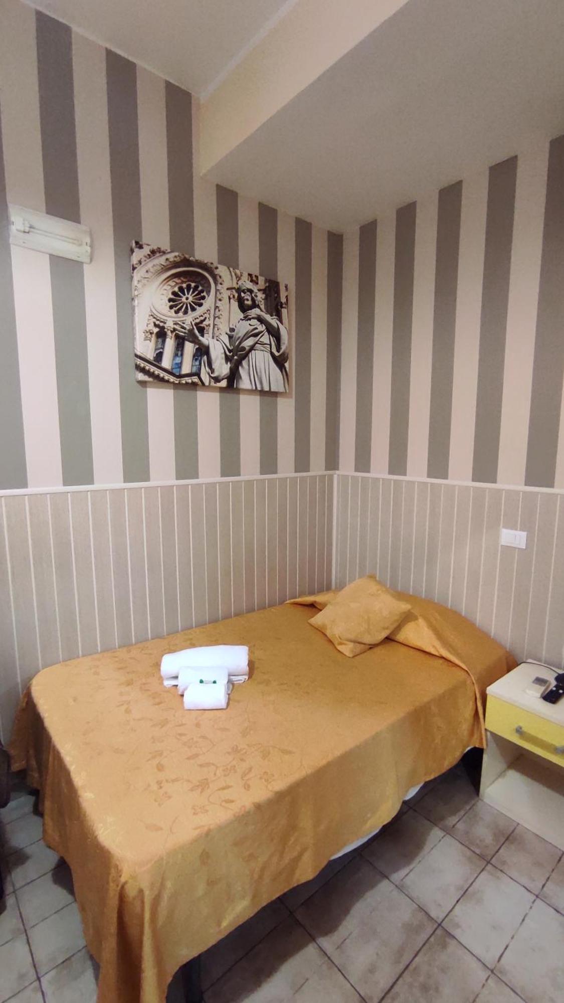 Abacus Otel Reggio di Calabria Oda fotoğraf